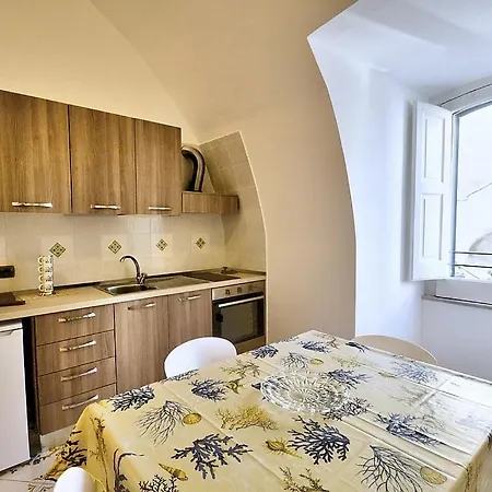 Sleeps 4 דירה